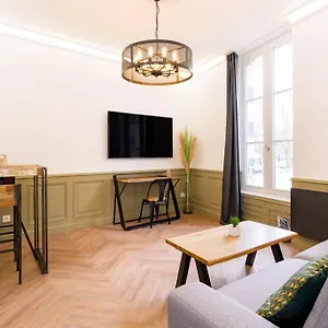 Appartement De Charme Centre Avec Terasse, Saint-Brieuc